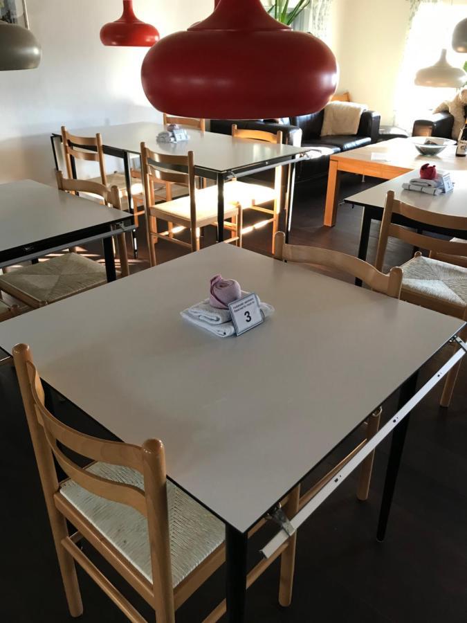 ホテル Ibsens Gaard エーベルトフト エクステリア 写真